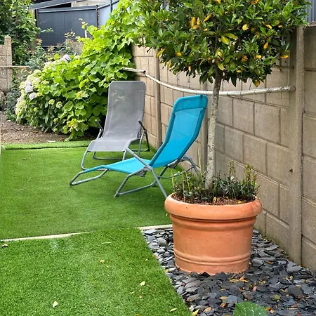 Bed & Breakfast La Maison Du Bonheur Saint-Herblain