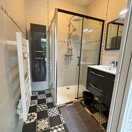 La Maison Du Bonheur Bed & Breakfast *